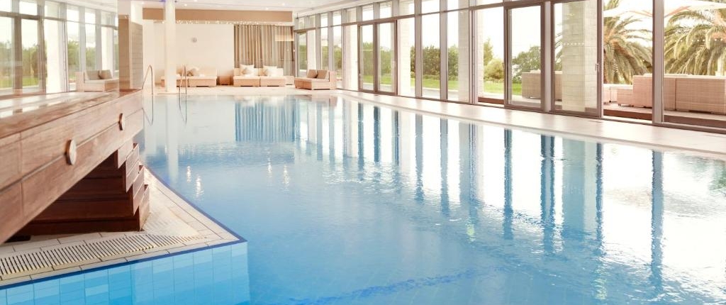 Sun garden indor pool