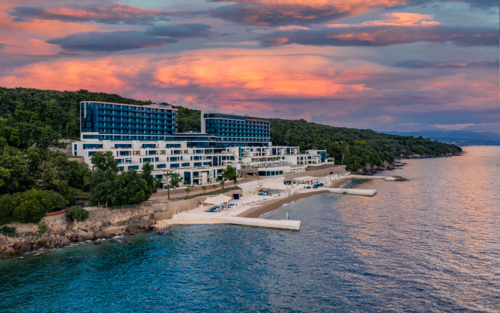 HILTON RIJEKA COSTABELLA BEACH RESORT AND SPA 5*