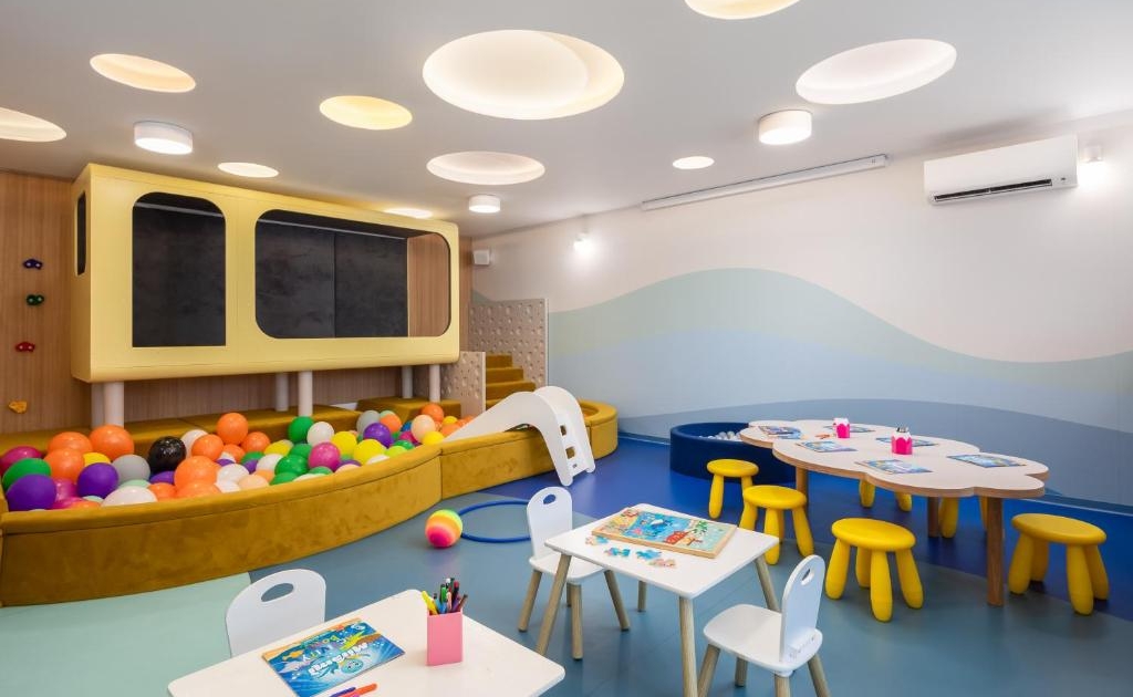 Khalani playroom