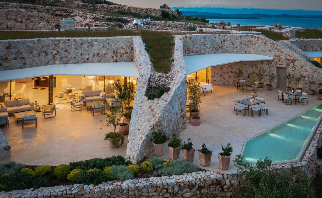 villa nai sunraise