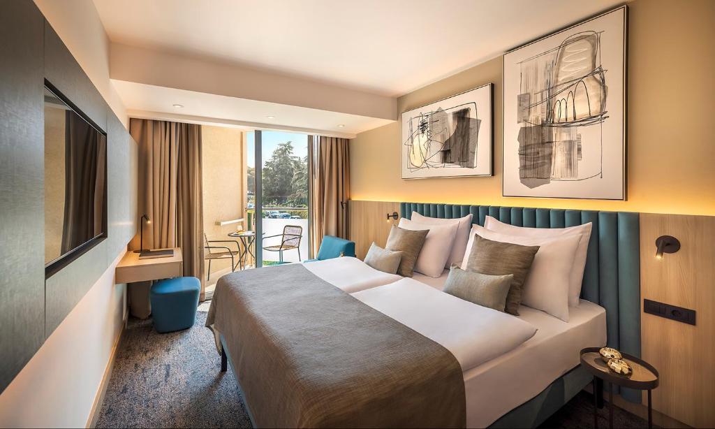 Aminess Maestral superior 2+1 balkon