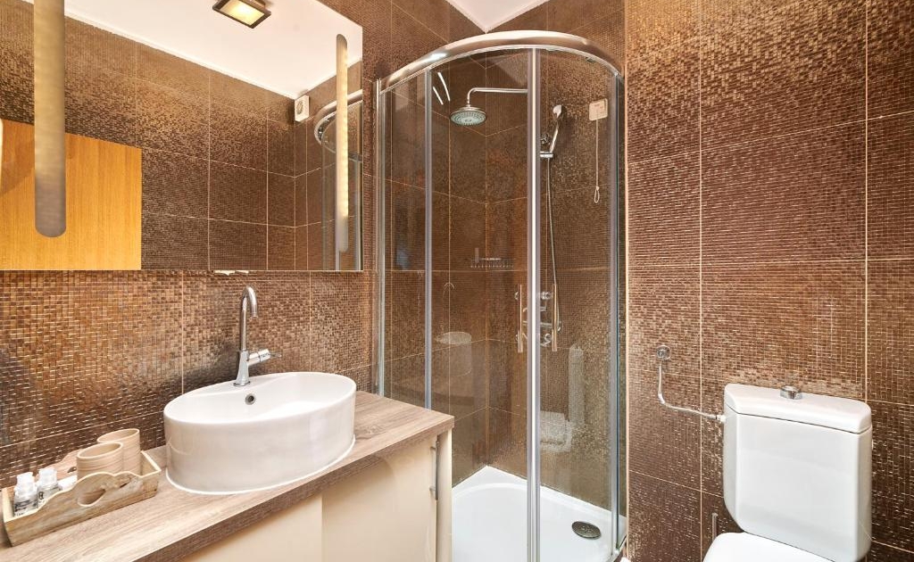 Aminess Veya kupaonica