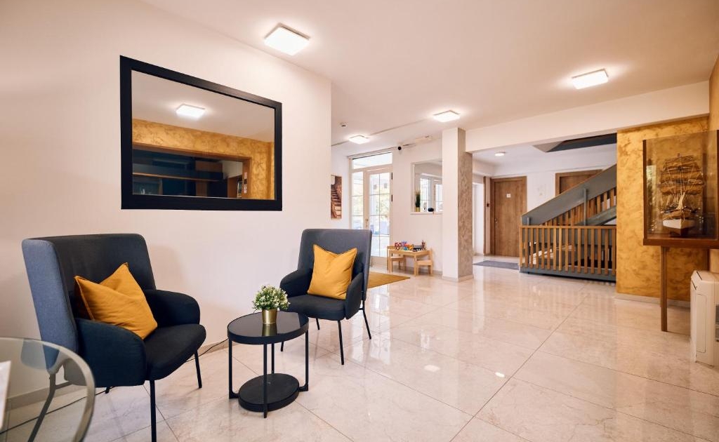 Colentum Murter lobby