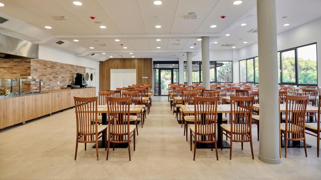 Colentum Murter restoran