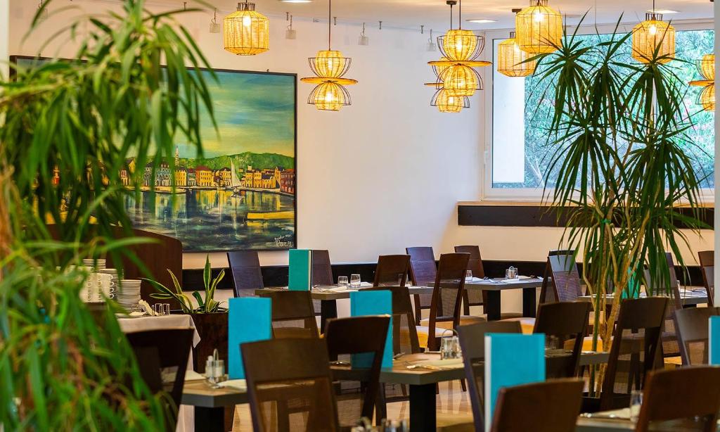 Aminess Velaris restoran