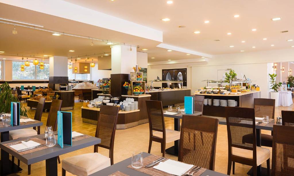 Velaris restoran