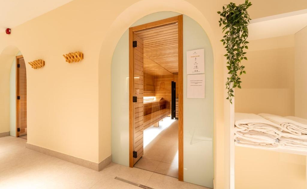Pinija family sauna