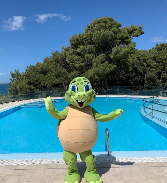 Pinija maskota
